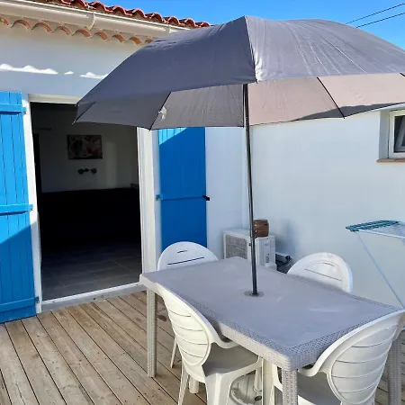 Studio Les Pieds Dans L'eau Apartment